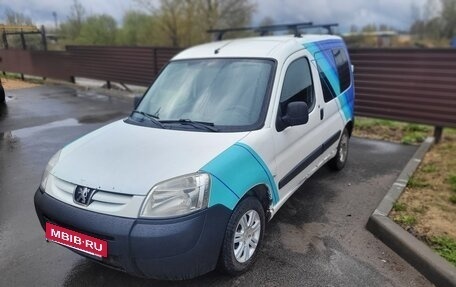 Peugeot Partner II рестайлинг 2, 2010 год, 330 000 рублей, 4 фотография