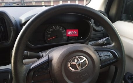 Toyota Passo III, 2017 год, 890 000 рублей, 6 фотография