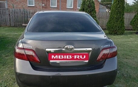 Toyota Camry, 2011 год, 1 750 000 рублей, 10 фотография
