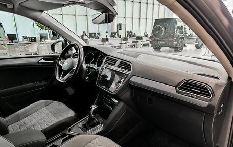 Volkswagen Tiguan II, 2020 год, 2 190 000 рублей, 13 фотография
