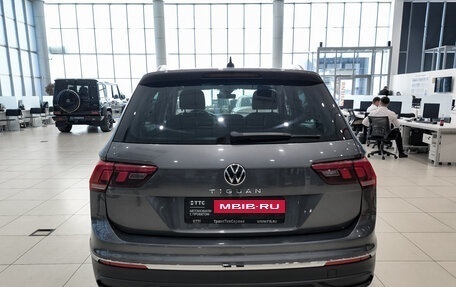Volkswagen Tiguan II, 2020 год, 2 190 000 рублей, 7 фотография