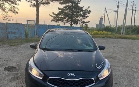 KIA cee'd III, 2013 год, 980 000 рублей, 1 фотография