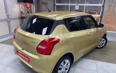 Suzuki Swift V, 2017 год, 990 000 рублей, 2 фотография
