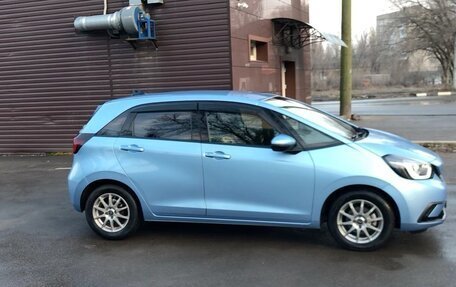 Honda Fit, 2020 год, 1 490 000 рублей, 6 фотография
