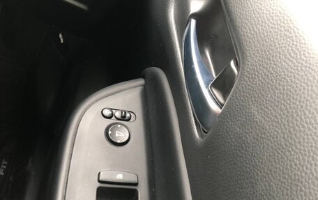 Honda Fit, 2020 год, 1 490 000 рублей, 16 фотография