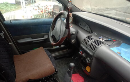 Fiat Punto III Punto Evo рестайлинг, 2000 год, 105 000 рублей, 5 фотография