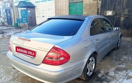 Mercedes-Benz E-Класс, 2005 год, 850 000 рублей, 3 фотография