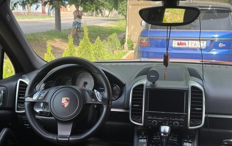 Porsche Cayenne III, 2011 год, 2 370 000 рублей, 21 фотография