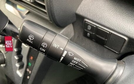 Toyota Sienta II, 2021 год, 1 093 000 рублей, 29 фотография