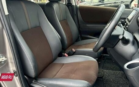 Toyota Sienta II, 2021 год, 1 032 000 рублей, 15 фотография