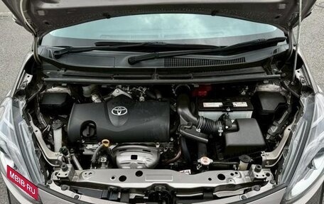 Toyota Sienta II, 2021 год, 1 032 000 рублей, 23 фотография