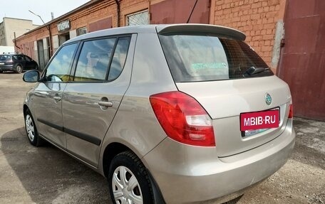 Skoda Fabia II, 2011 год, 680 000 рублей, 4 фотография