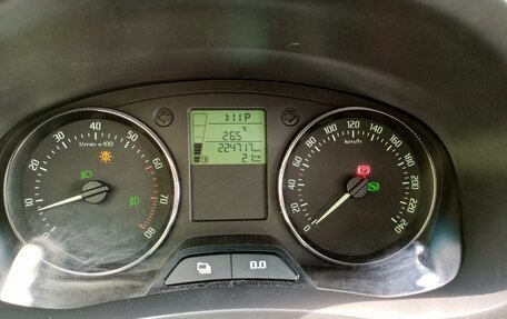 Skoda Fabia II, 2011 год, 680 000 рублей, 11 фотография