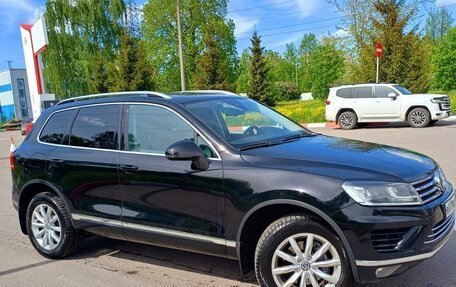 Volkswagen Touareg III, 2015 год, 2 690 000 рублей, 1 фотография