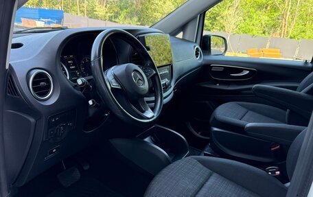 Mercedes-Benz Vito, 2019 год, 4 950 000 рублей, 21 фотография