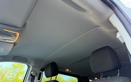 Mercedes-Benz Vito, 2019 год, 4 950 000 рублей, 24 фотография