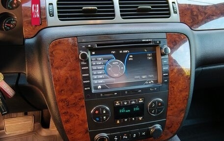 Chevrolet Tahoe III, 2012 год, 1 538 000 рублей, 2 фотография