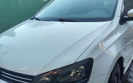 Volkswagen Polo VI (EU Market), 2014 год, 800 000 рублей, 4 фотография