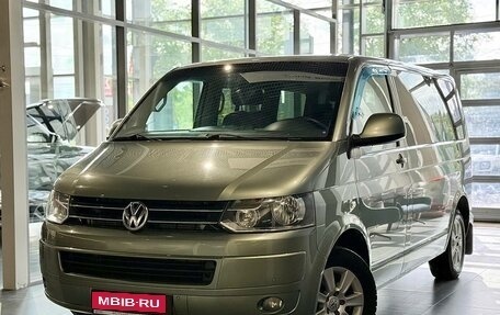 Volkswagen Multivan T5, 2010 год, 1 999 000 рублей, 3 фотография