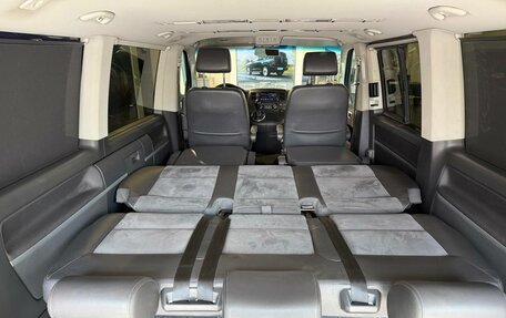 Volkswagen Multivan T5, 2010 год, 1 999 000 рублей, 21 фотография