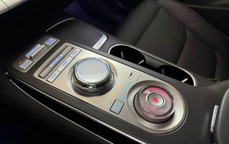 Genesis GV70, 2025 год, 6 900 000 рублей, 16 фотография