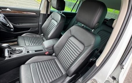 Volkswagen Passat B8 рестайлинг, 2017 год, 1 550 000 рублей, 9 фотография