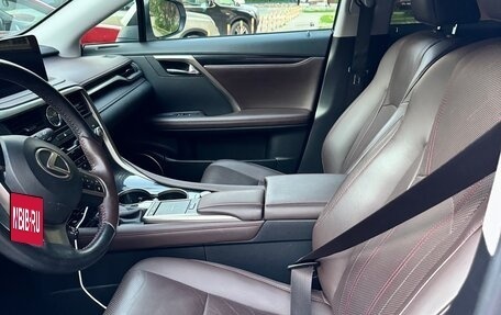 Lexus RX IV рестайлинг, 2020 год, 6 300 000 рублей, 7 фотография