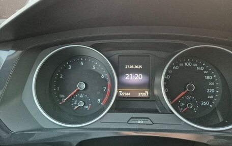 Volkswagen Tiguan II, 2017 год, 2 300 000 рублей, 2 фотография