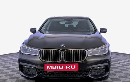 BMW 7 серия, 2018 год, 4 980 000 рублей, 2 фотография