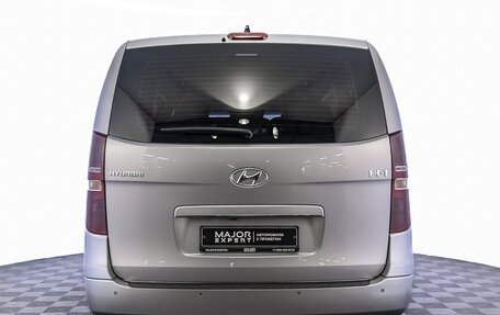 Hyundai H-1 II рестайлинг, 2021 год, 3 750 000 рублей, 6 фотография