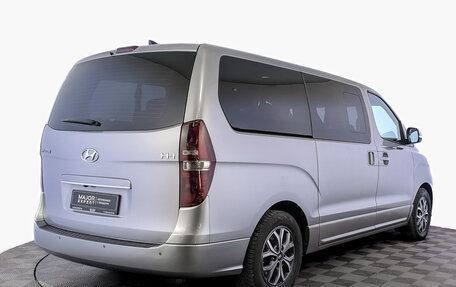 Hyundai H-1 II рестайлинг, 2021 год, 3 750 000 рублей, 5 фотография