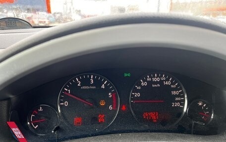 Nissan Pathfinder, 2011 год, 1 800 000 рублей, 13 фотография