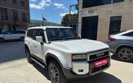 Toyota Land Cruiser Prado, 2024 год, 6 100 000 рублей, 2 фотография