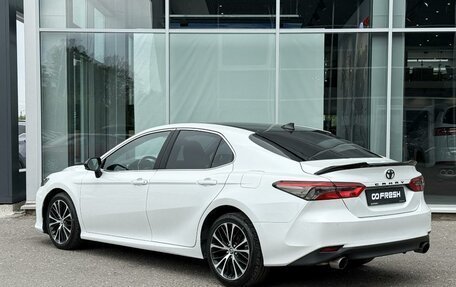 Toyota Camry, 2018 год, 2 450 000 рублей, 2 фотография