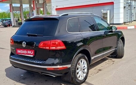 Volkswagen Touareg III, 2015 год, 2 690 000 рублей, 2 фотография