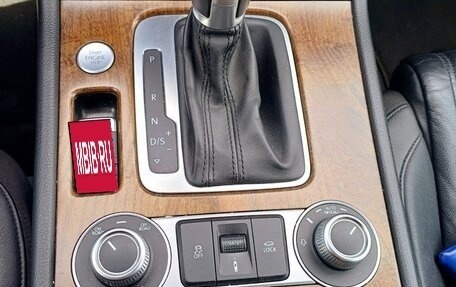 Volkswagen Touareg III, 2015 год, 2 690 000 рублей, 19 фотография
