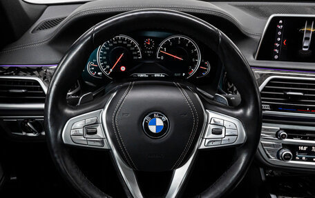 BMW 7 серия, 2018 год, 4 300 000 рублей, 23 фотография