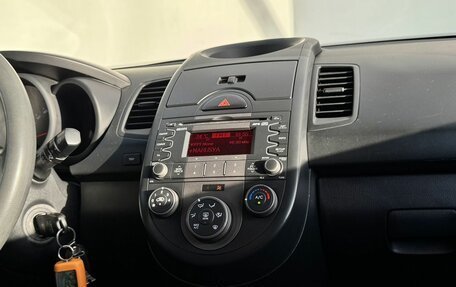 KIA Soul I рестайлинг, 2011 год, 890 000 рублей, 17 фотография