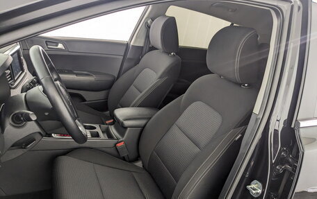 KIA Sportage IV рестайлинг, 2020 год, 2 245 000 рублей, 4 фотография