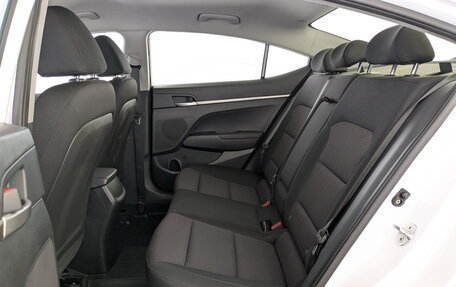 Hyundai Elantra VI рестайлинг, 2019 год, 1 770 000 рублей, 10 фотография