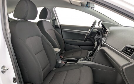 Hyundai Elantra VI рестайлинг, 2019 год, 1 770 000 рублей, 21 фотография