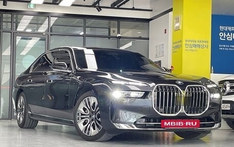BMW 7 серия, 2023 год, 9 990 000 рублей, 3 фотография