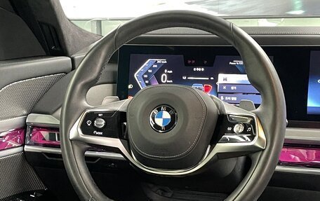 BMW 7 серия, 2023 год, 9 990 000 рублей, 13 фотография