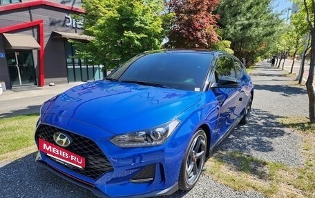 Hyundai Veloster II, 2021 год, 1 350 013 рублей, 2 фотография