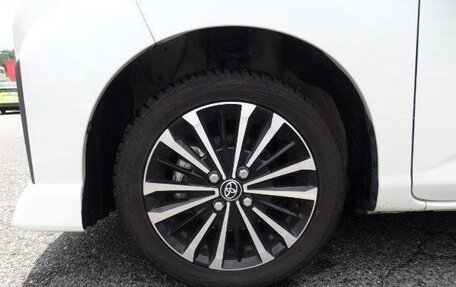 Toyota Roomy I, 2021 год, 837 000 рублей, 8 фотография