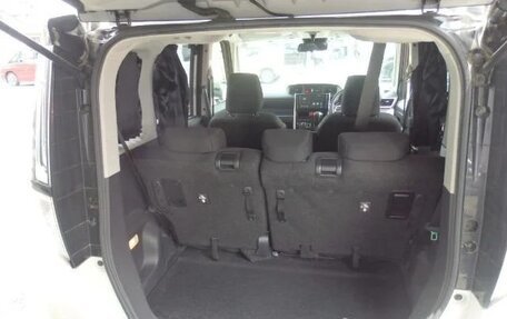 Toyota Roomy I, 2021 год, 837 000 рублей, 11 фотография