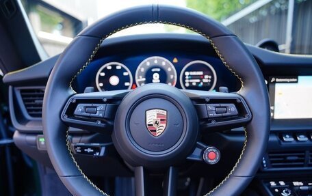 Porsche 911, 2025 год, 28 800 000 рублей, 15 фотография