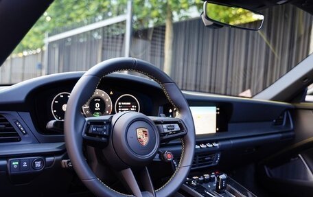 Porsche 911, 2025 год, 28 800 000 рублей, 14 фотография