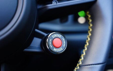 Porsche 911, 2025 год, 28 800 000 рублей, 17 фотография