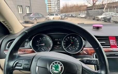 Skoda Superb III рестайлинг, 2012 год, 1 000 000 рублей, 2 фотография